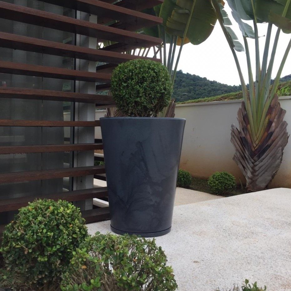 MACETA 38X57CM GENEBRA MARMORATO NEGRA