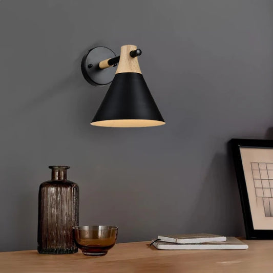 Aplique Pared Cónico Metal Negro/Madera