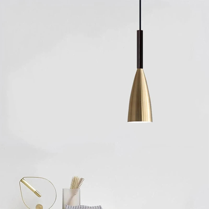 ARTEFACTO COLGANTE DECORATIVO PORTLAND - DORADO