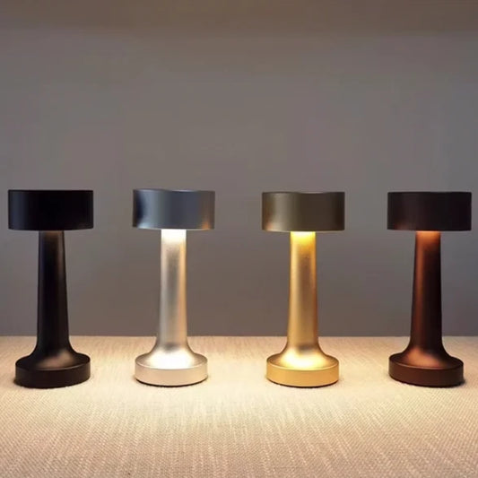 Lámpara de mesa LED inalámbrica USB-C cálida dimm