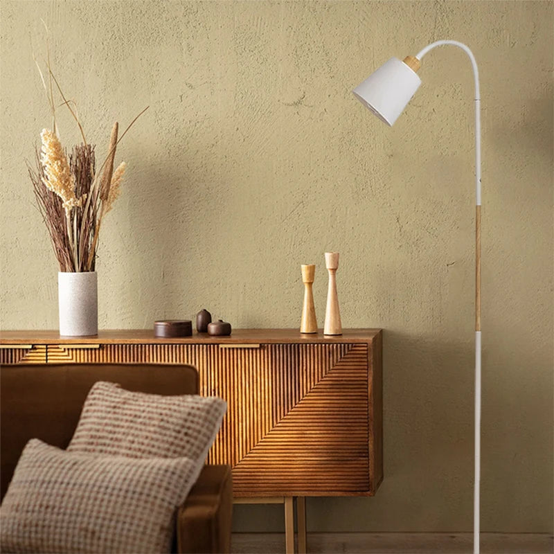 ARTEFACTO DECORATIVO DE PIE BRUSELAS BLANCO