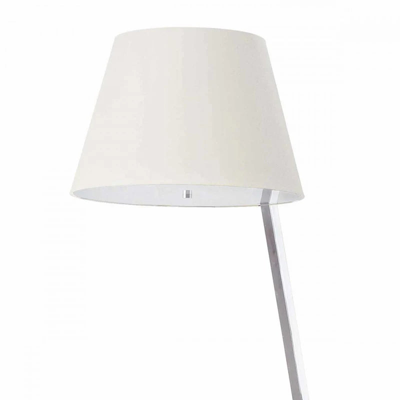 ARTEFACTO DECORATIVO DE PIE VASCA - BLANCA