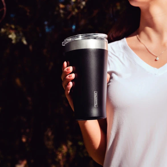 VASO TERMICO NEGRO CON TAPA 550ML. "EXATA"