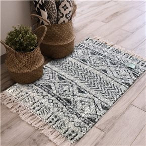 ALFOMBRA 50x80CM TRIBAL BLANCO Y NEGRO