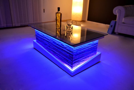 Mesa con luz LED