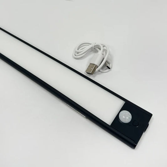Luminaria Magnética Negra 2W 4000K USB Sensor Proximidad 40cm