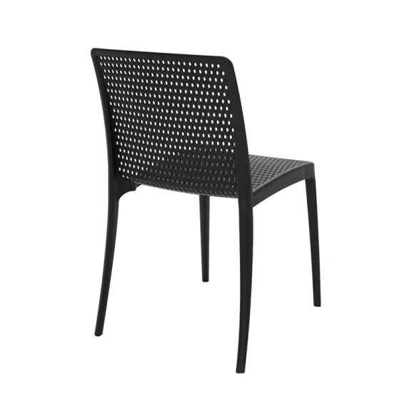 SILLA APILABLE NEGRA "ISABELLE" RESPALDO CALADO
